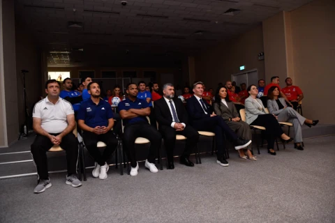 FIFA nümayəndələri Bakıda fiziki tərbiyə müəllimləri üçün seminar keçiriblər