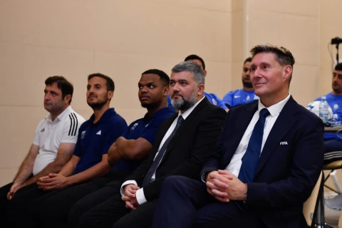 FIFA nümayəndələri Bakıda fiziki tərbiyə müəllimləri üçün seminar keçiriblər