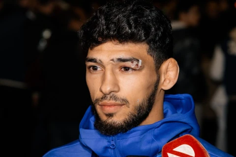 İki qızıl və bir gümüş medal qazanan güləşçilərimiz Bakıda  təntənəli qarşılanıblar