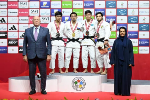 Balabəy Ağayev qızıl medaldan sonra sevincini bölüşdü: “Hələ də inana bilmirəm”
