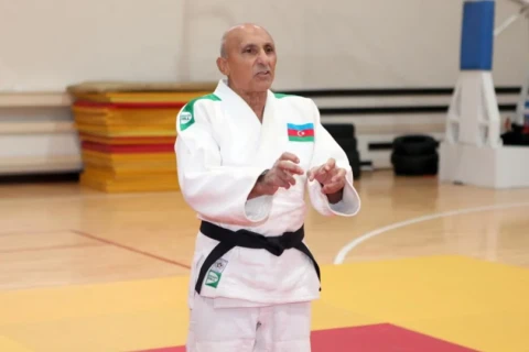 “62 ildir eyni çəkidəyəm” - Olimpiya çempionları yetişdirən məşqçinin İDMAN.BİZ-ə MÜSAHİBƏSİ
