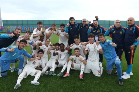 İspaniya Bakıda keçirilən U-15 dünya çempionatının qalibi oldu