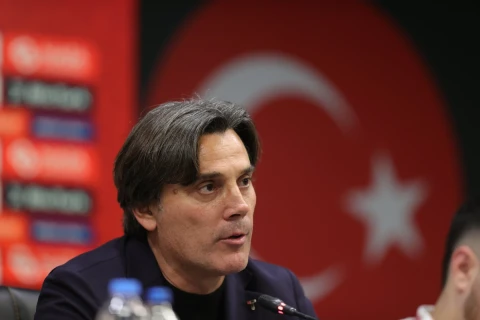 “Fənərbağça” baş məşqçi axtarışını davam etdirir: namizdlər bəllidir