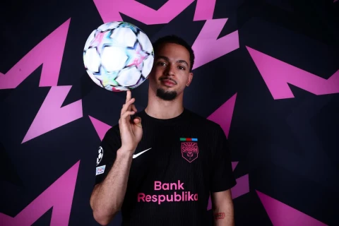 “Sabah” futbolçusunun atası: “Övladınızın öz uşaqlığını yaşamasına imkan verin” - FOTO