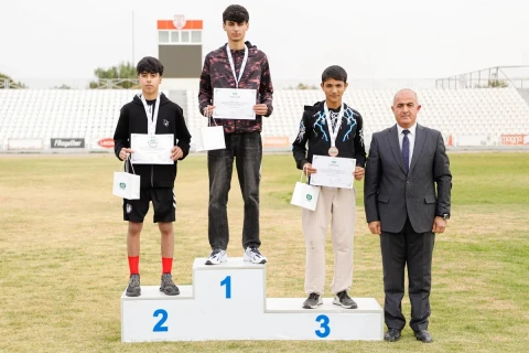 Naxçıvanda məktəblilər arasında atletika birinciliyi keçirilib - FOTO