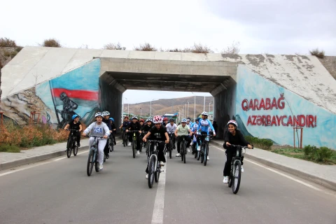 Zəngilan məktəbliləri arasında Zəfər Gününə həsr olunan veloyürüş keçirilib - FOTO/VİDEO