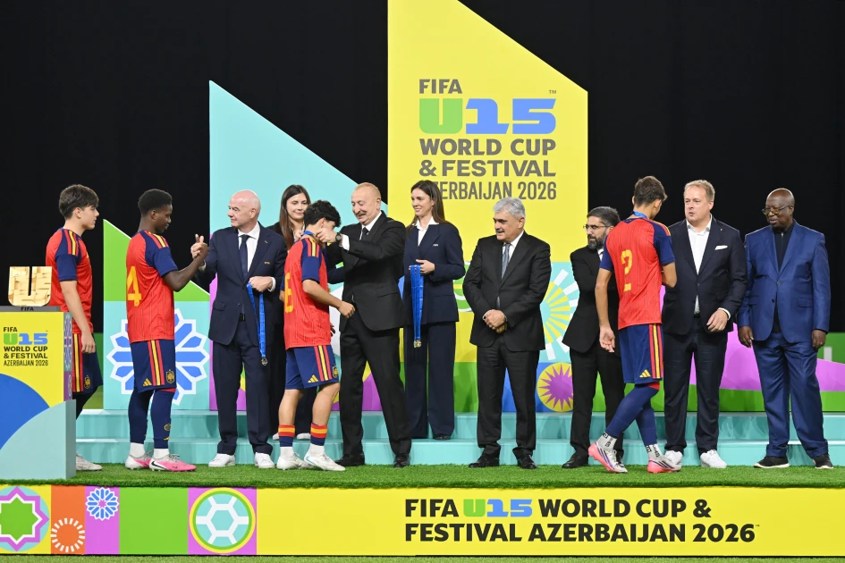 Prezident İlham Əliyev “FIFA U-15 World Cup and Festival”ın final matçını izləyib, mükafatlandırma mərasimində iştirak edib