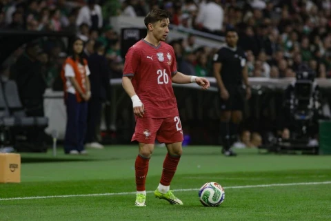 Portuqaliya millisinin futbolçusu hakimi təhqir etdiyinə görə cəzalandırıldı