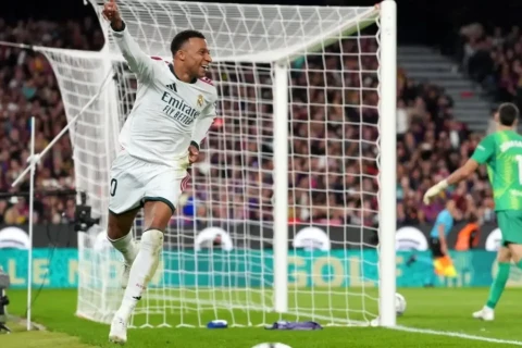 Mourinyo “Qızıl top”un qalibini təriflədi, Mbappeni isə futbol tarixinin ən yaxşısı adlandırdı
