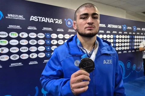 Arseniy Djioyev: “İstəyirdim ki, Azərbaycan bayrağı birinci yerdə olsun” – VİDEO